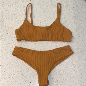 San Lorenzo ribbed set